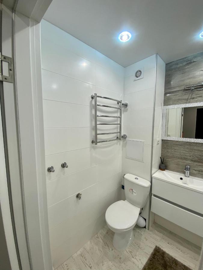 Свіжа Та Стильна Квартира! Tscherkassy Exterior foto